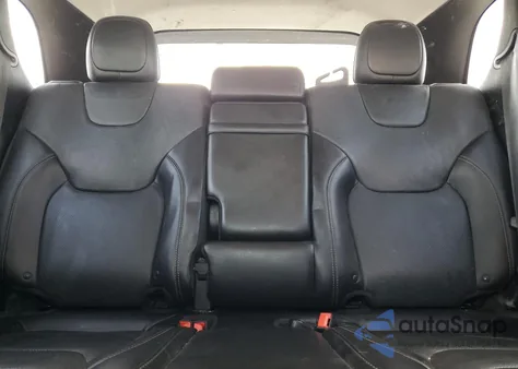 2019 Jeep Cherokee Limited z USA, uszkodzony, nr VIN 1C4PJLDB4KD302444